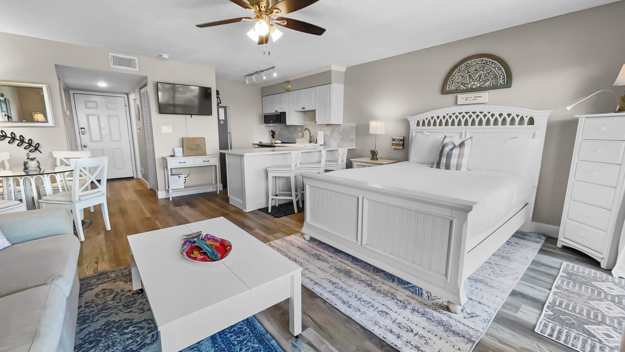Photo of Bedroom in Seagrove Beach