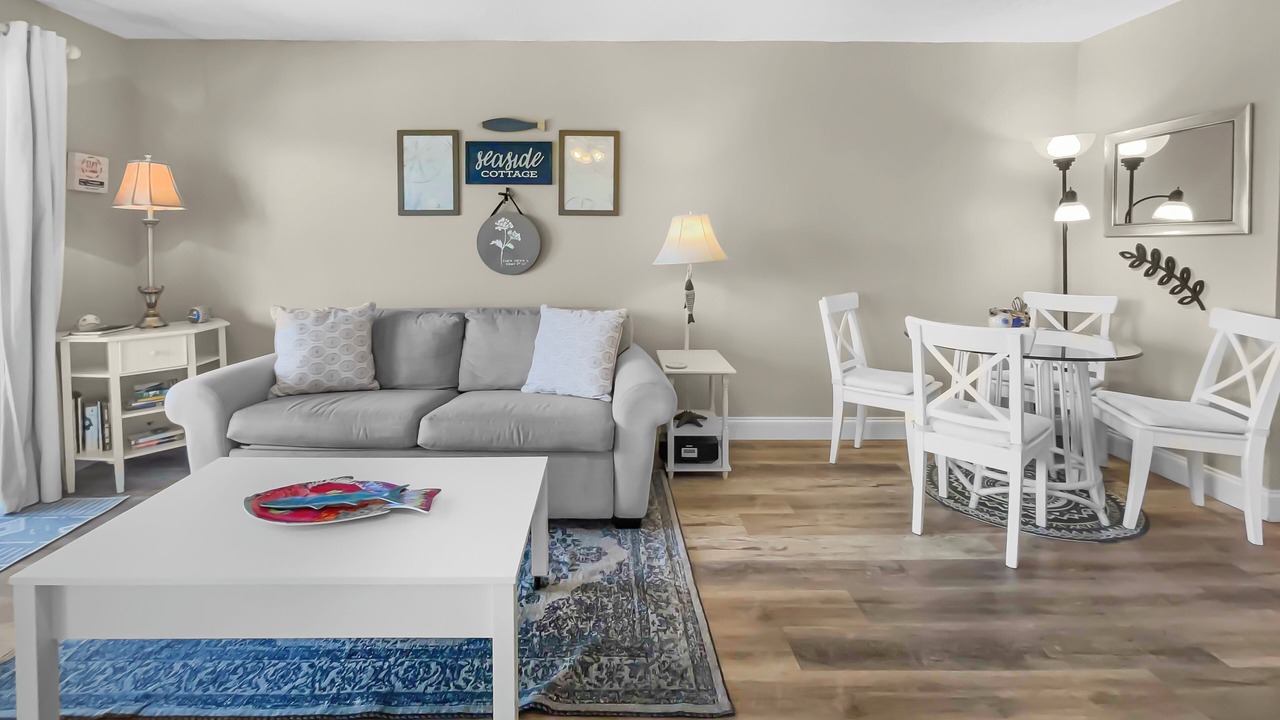 Photo of Livingroom in Seagrove Beach