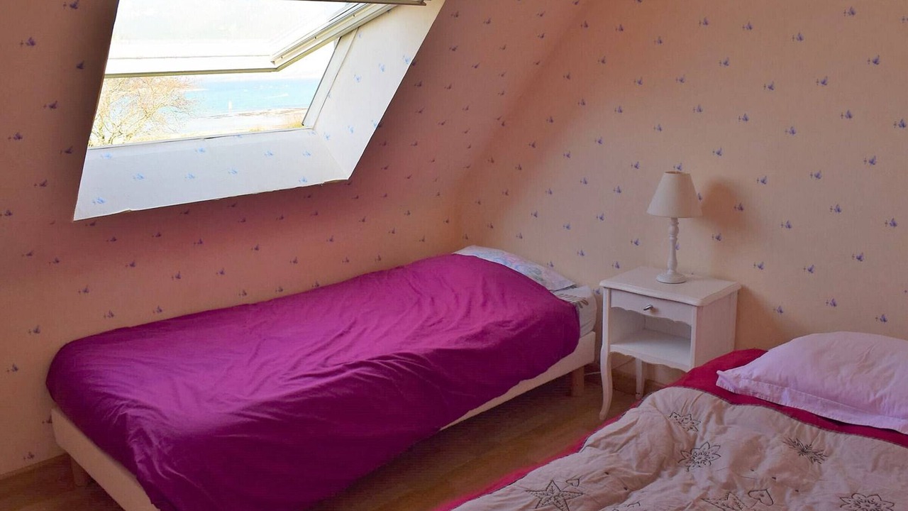 Photo of Bedroom in Louannec