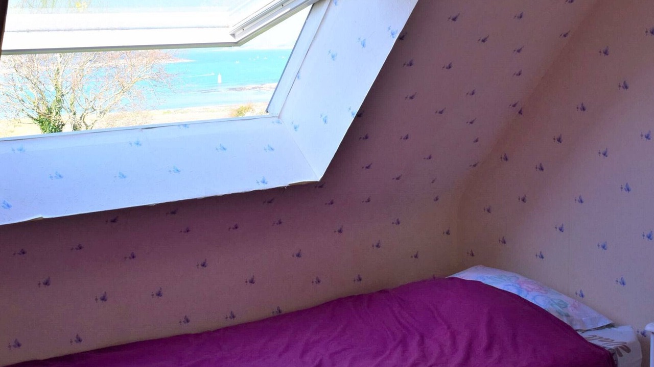 Photo of Bedroom in Louannec