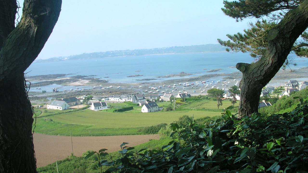 Photo of Others in Tredrez-Locquemeau
