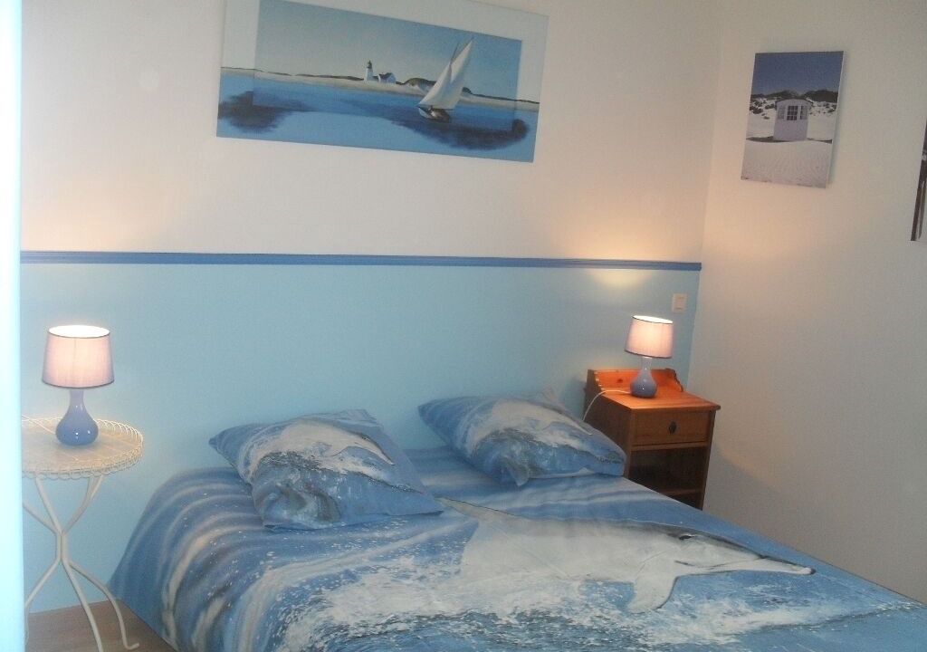Photo of Bedroom in Tredrez-Locquemeau