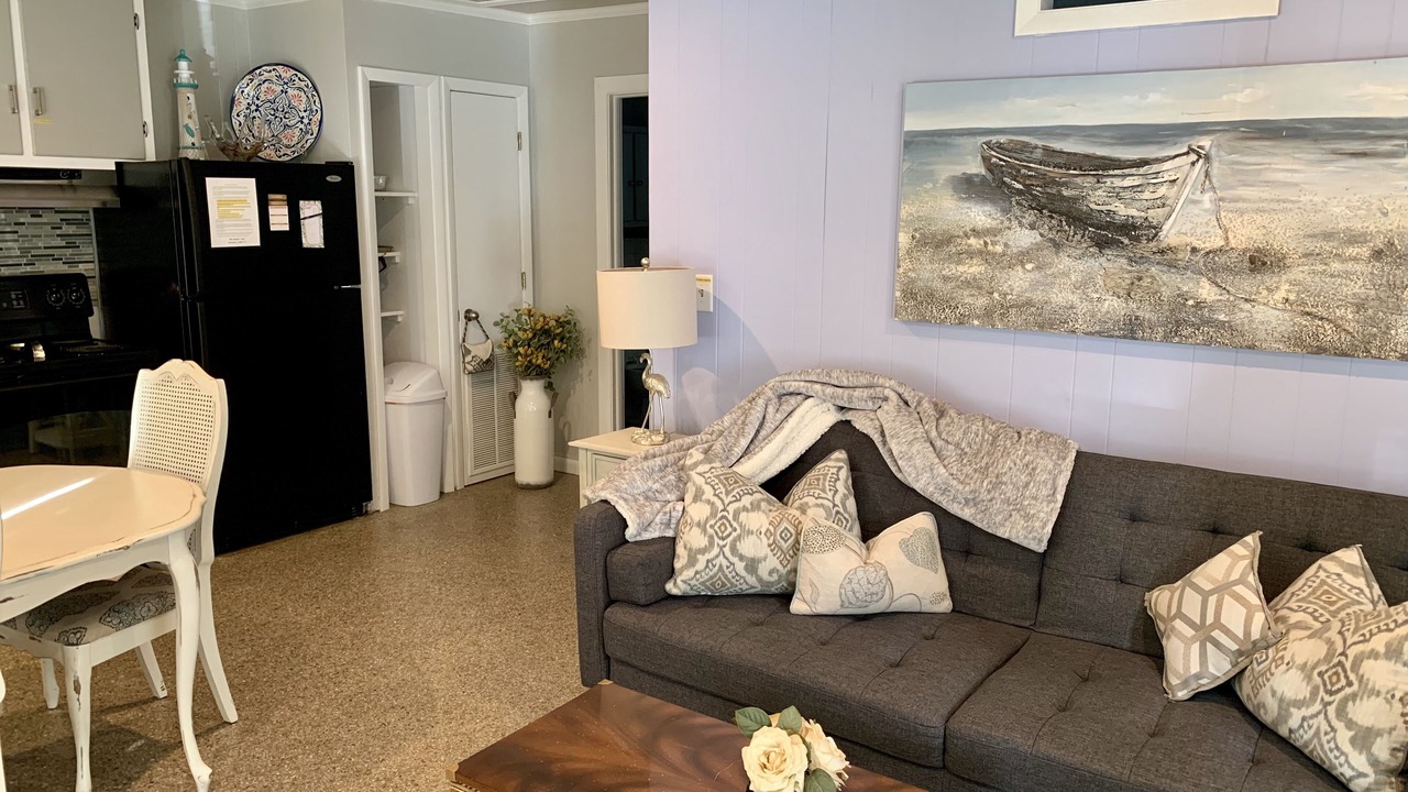 Photo of Livingroom in Kiska Beach