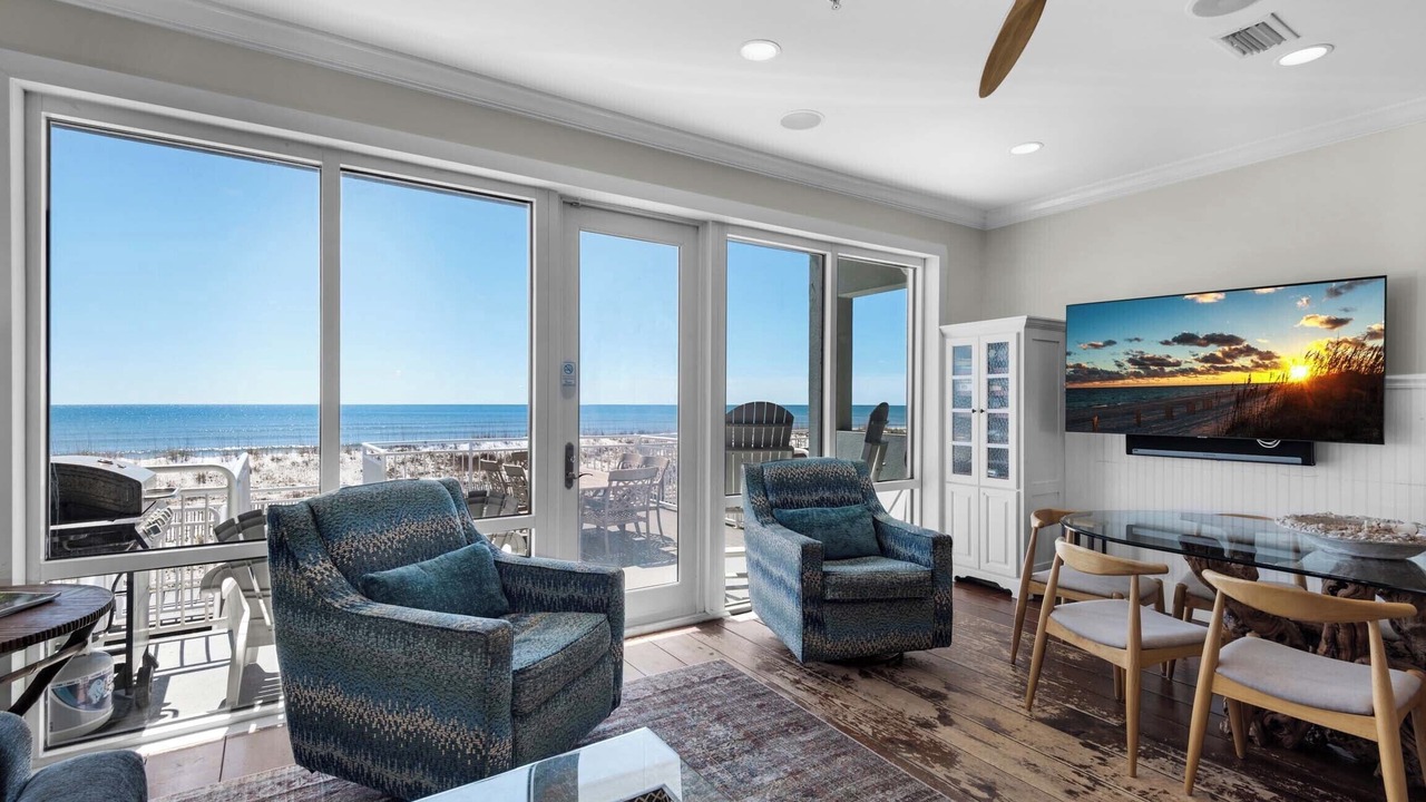 Photo of Livingroom in White Sands