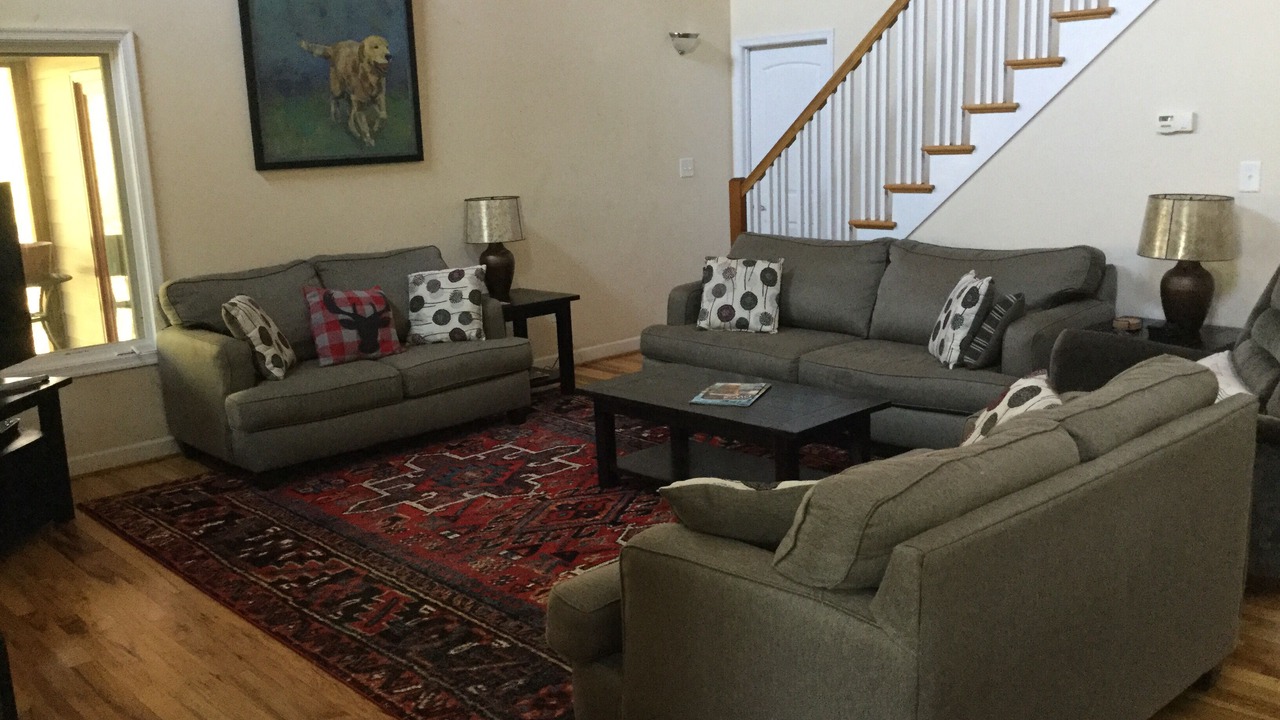 Photo of Livingroom in Nellysford