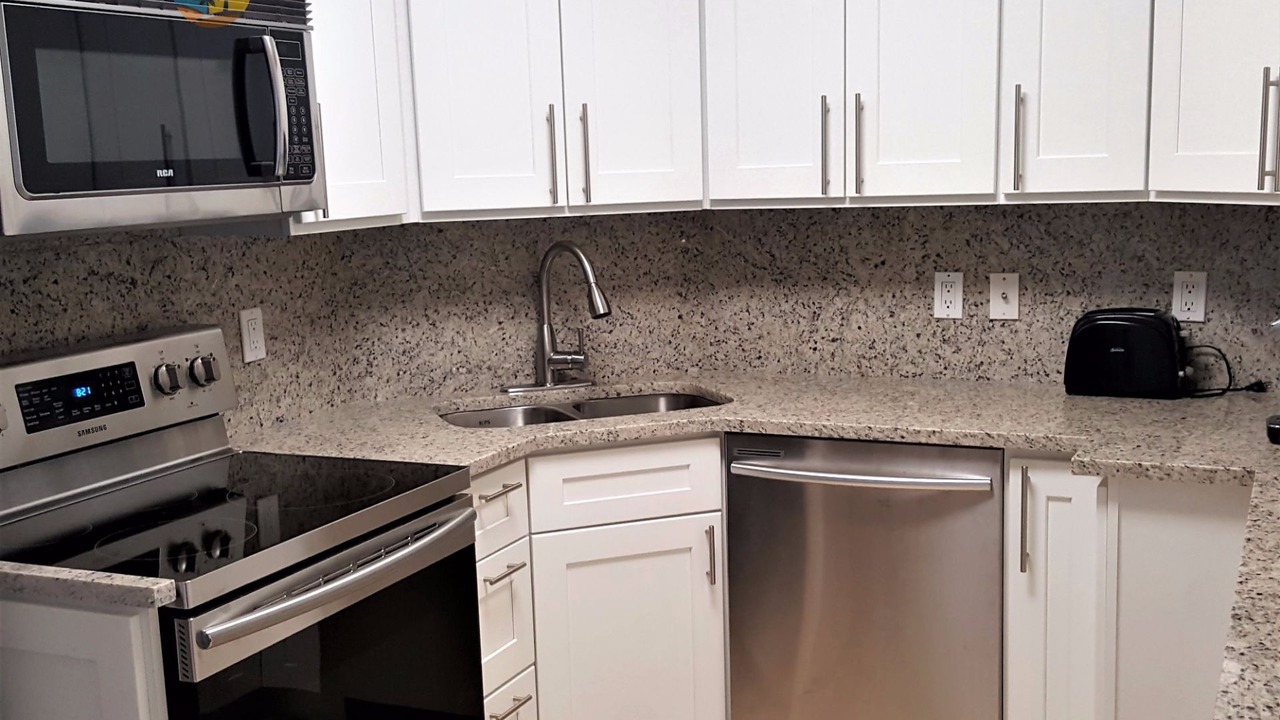 Photo of Kitchen in Mid Beach