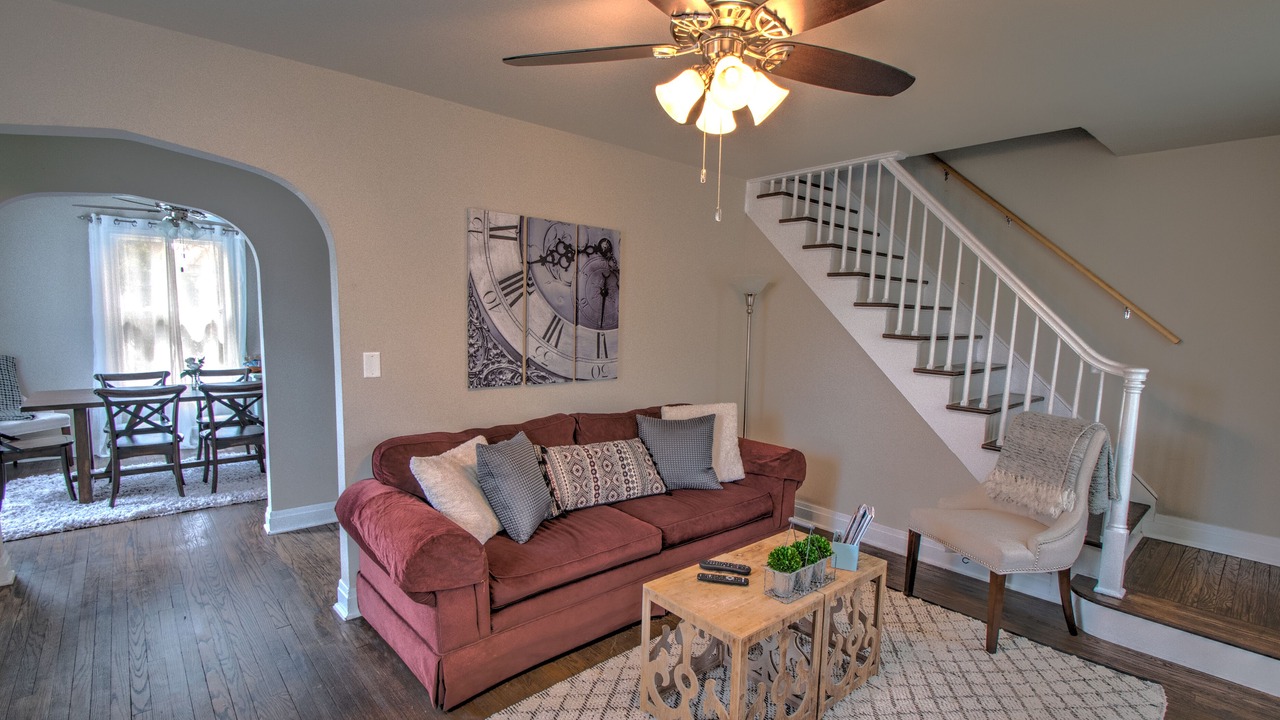 Photo of Bedroom in Green Acres