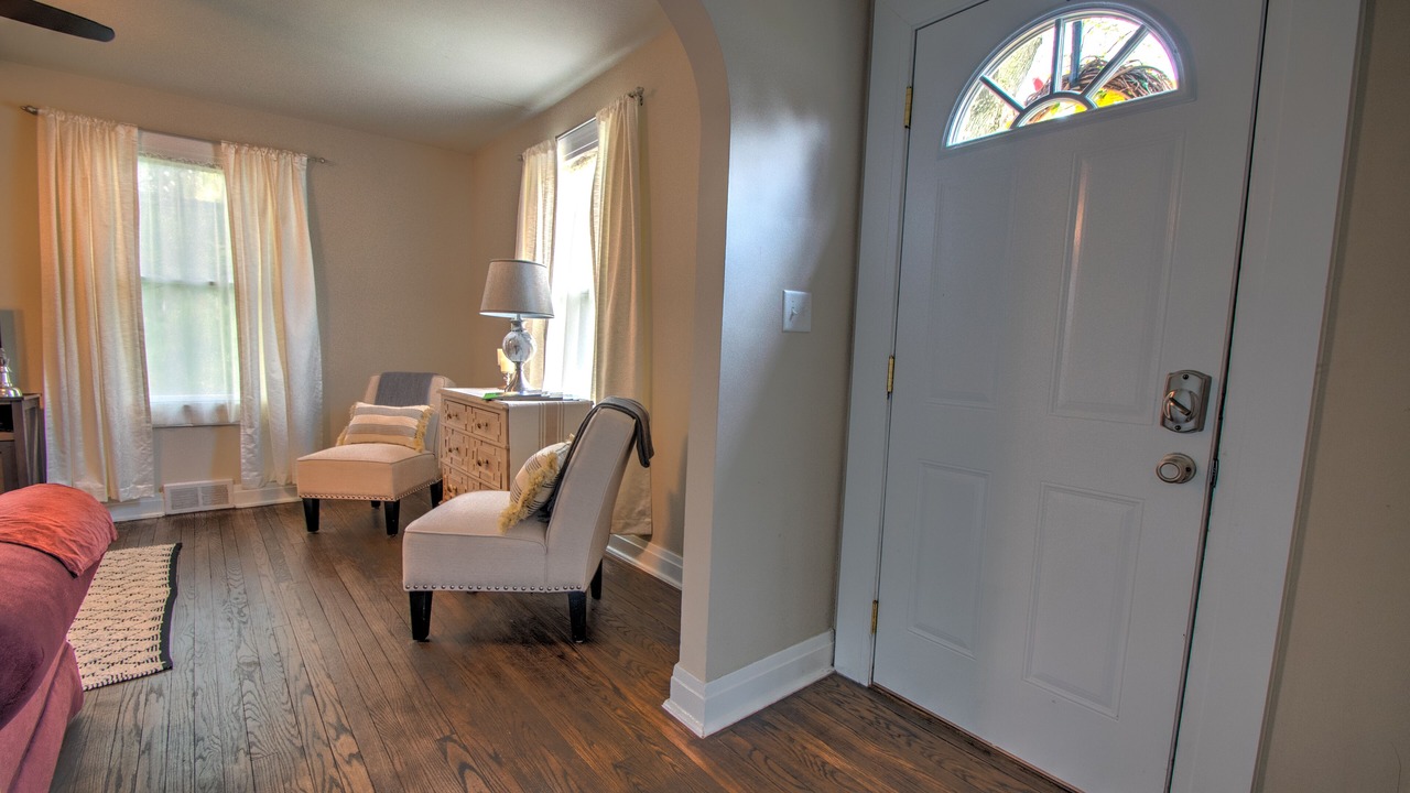 Photo of Bedroom in Green Acres