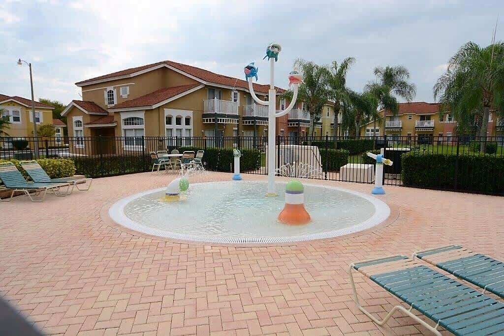 Photo of Outdoor in Lake Berkley