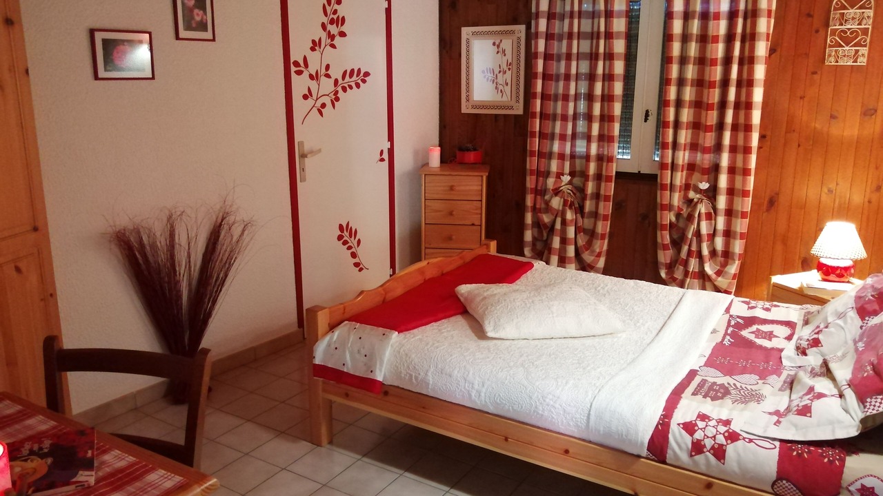 Photo of Bedroom in Saint-Etienne-en-Devoluy