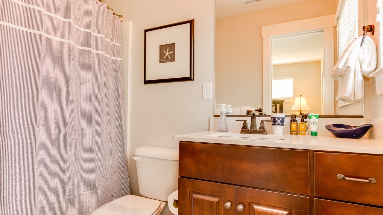 Photo of Bathroom in Northeast Virginia Beach