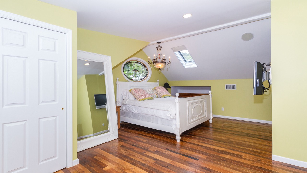 Photo of Bedroom in Ocean Beach