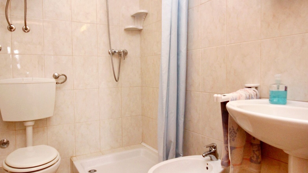 Photo of Bathroom in Marina