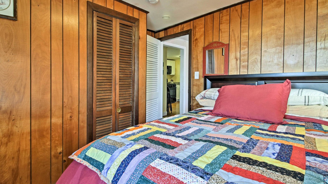 Photo of Bedroom in Buzzards Bay