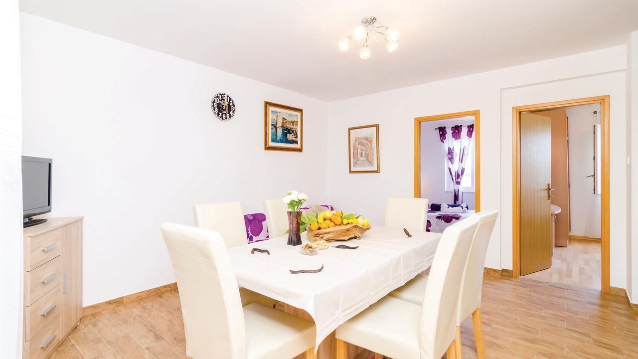 Photo of Bedroom in Sudurad