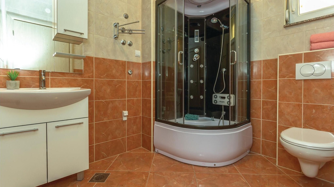 Photo of Bathroom in Bratus
