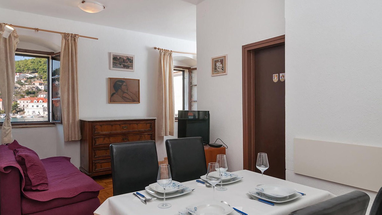 Photo of Bedroom in Pucisca