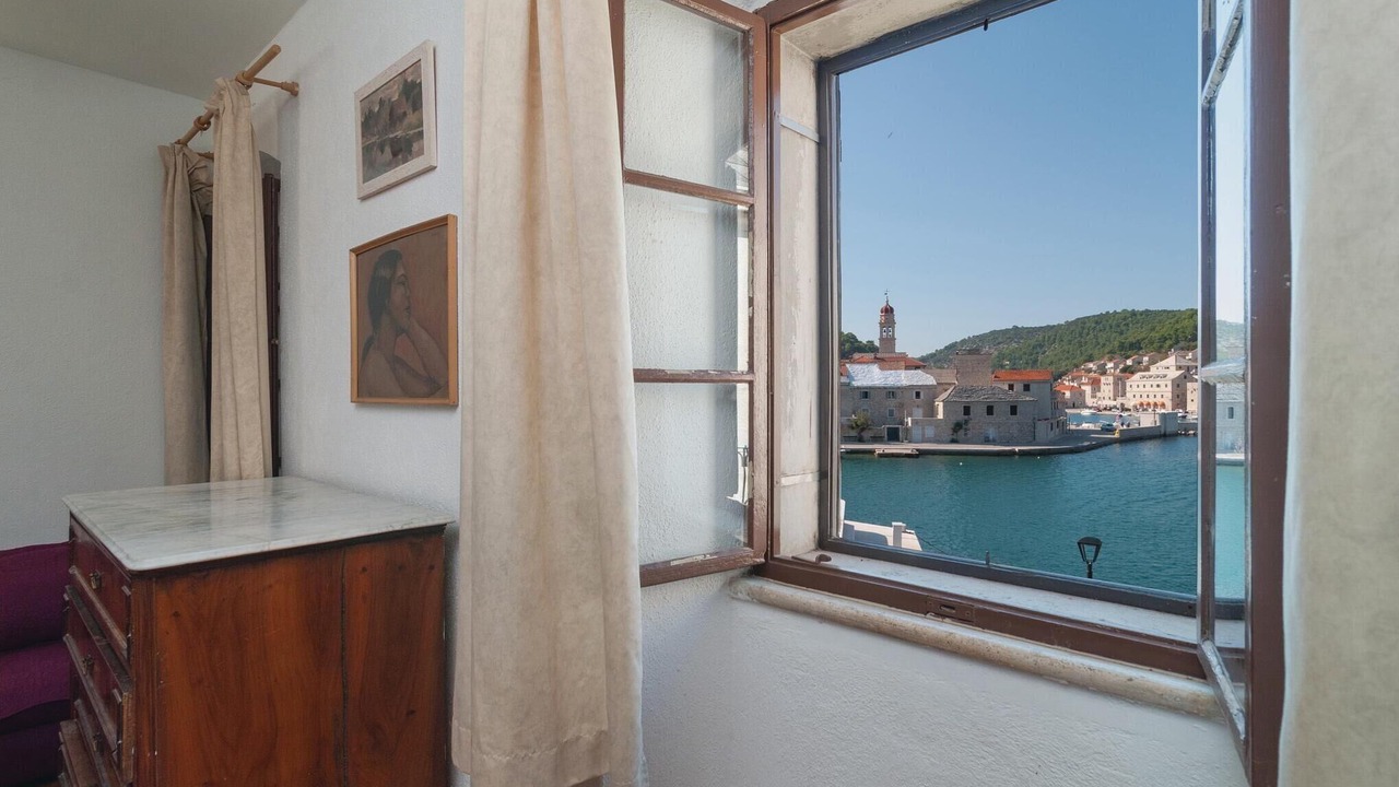 Photo of Bedroom in Pucisca