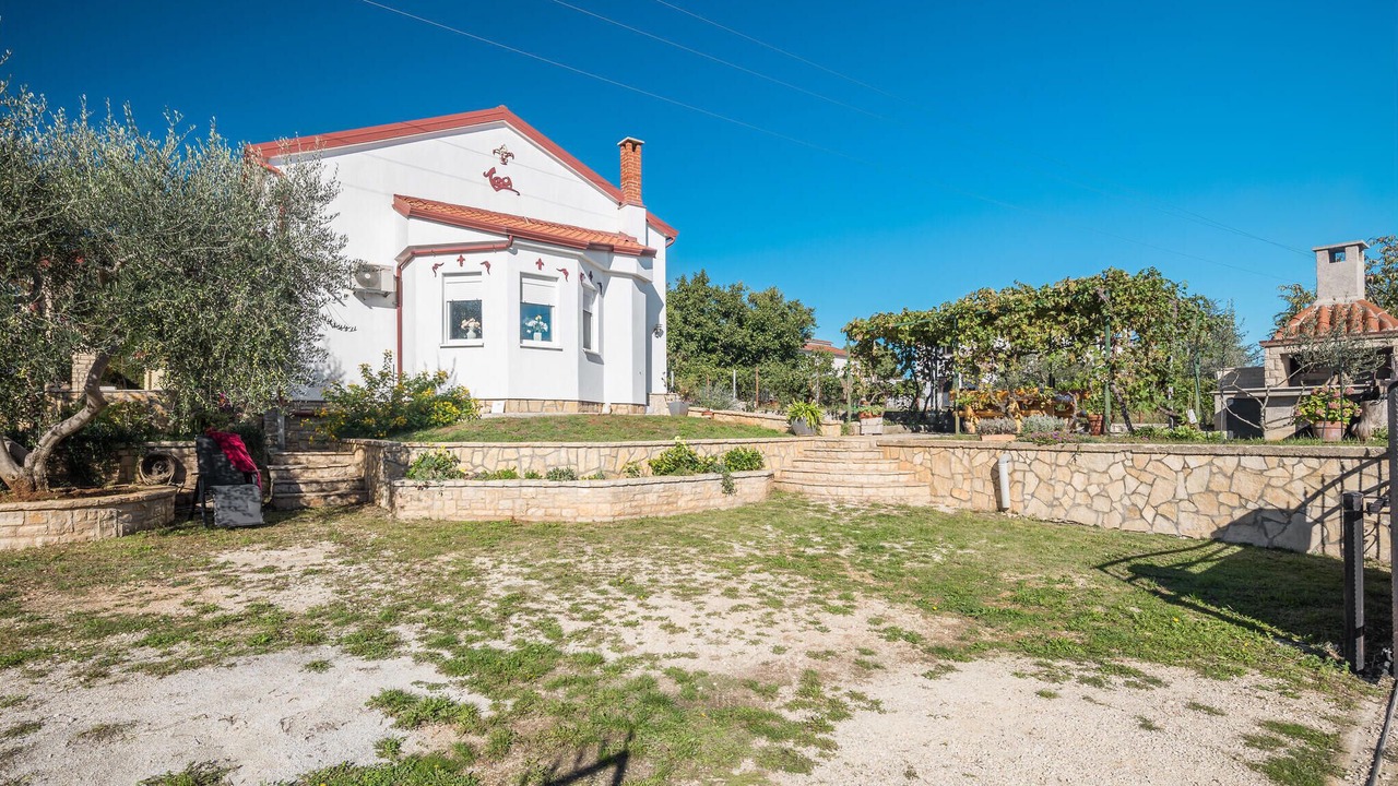 Photo of Outdoor in Musalez