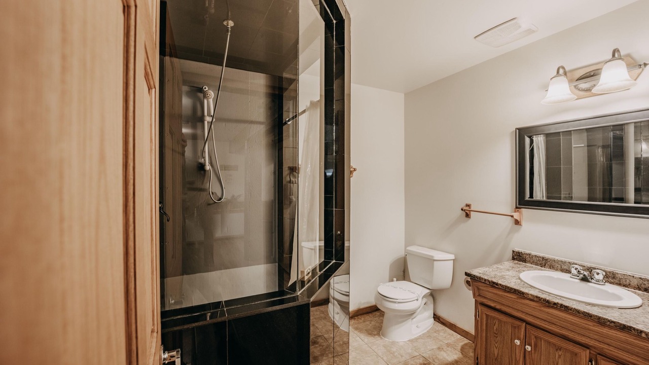 Photo of Bathroom in Warnick