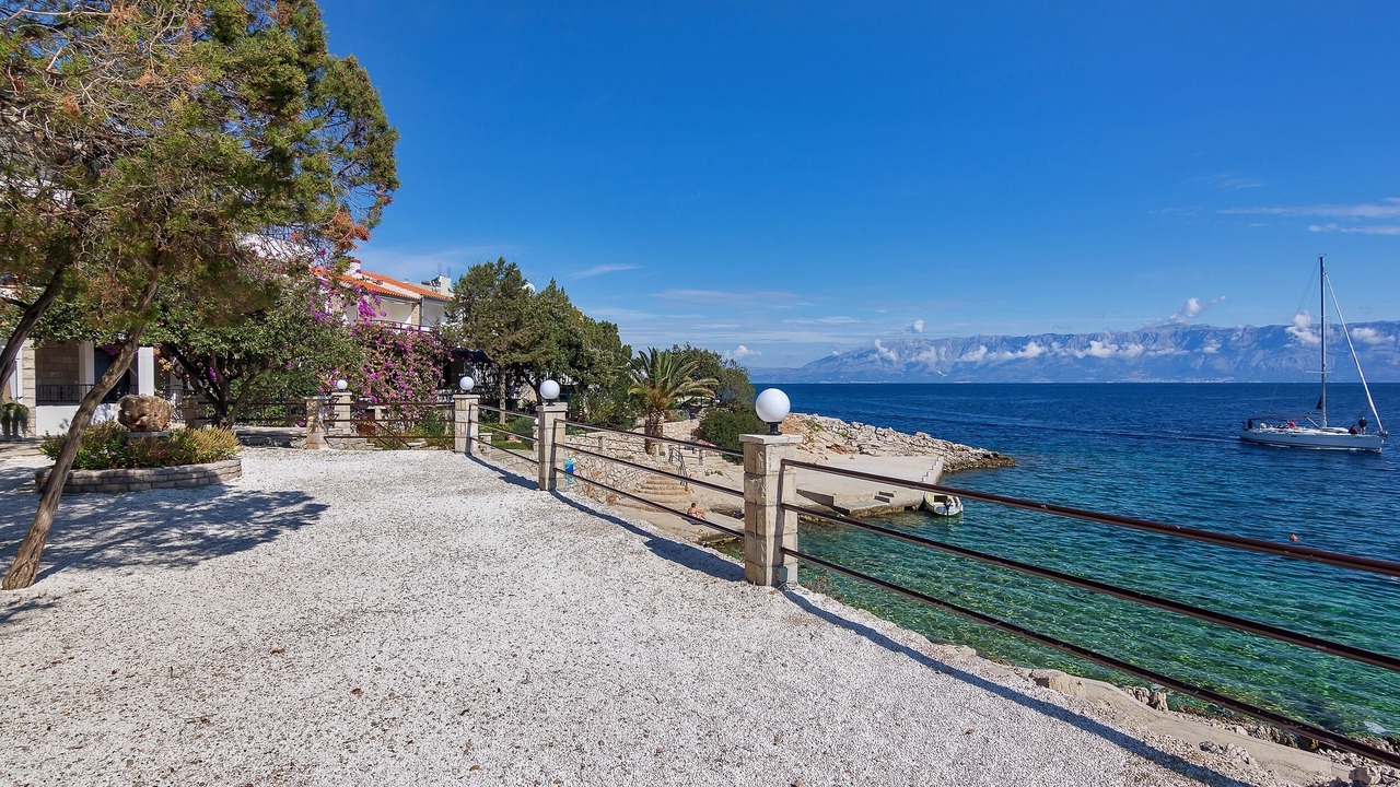 Photo of Outdoor in Pokrivenik