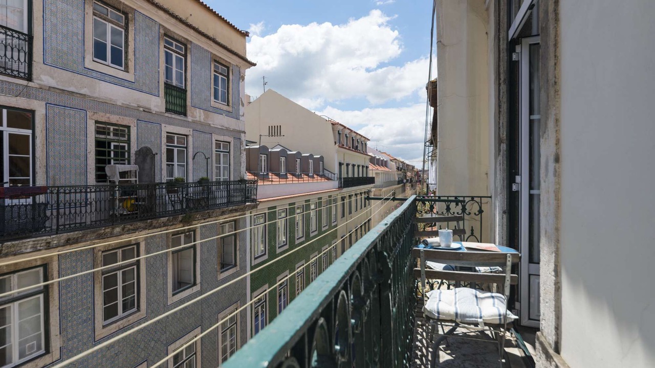 Photo of Patio Balcony in Baixa