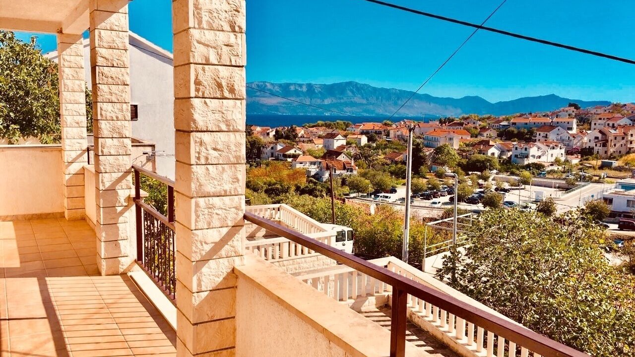 Photo of Outdoor in Sutivan