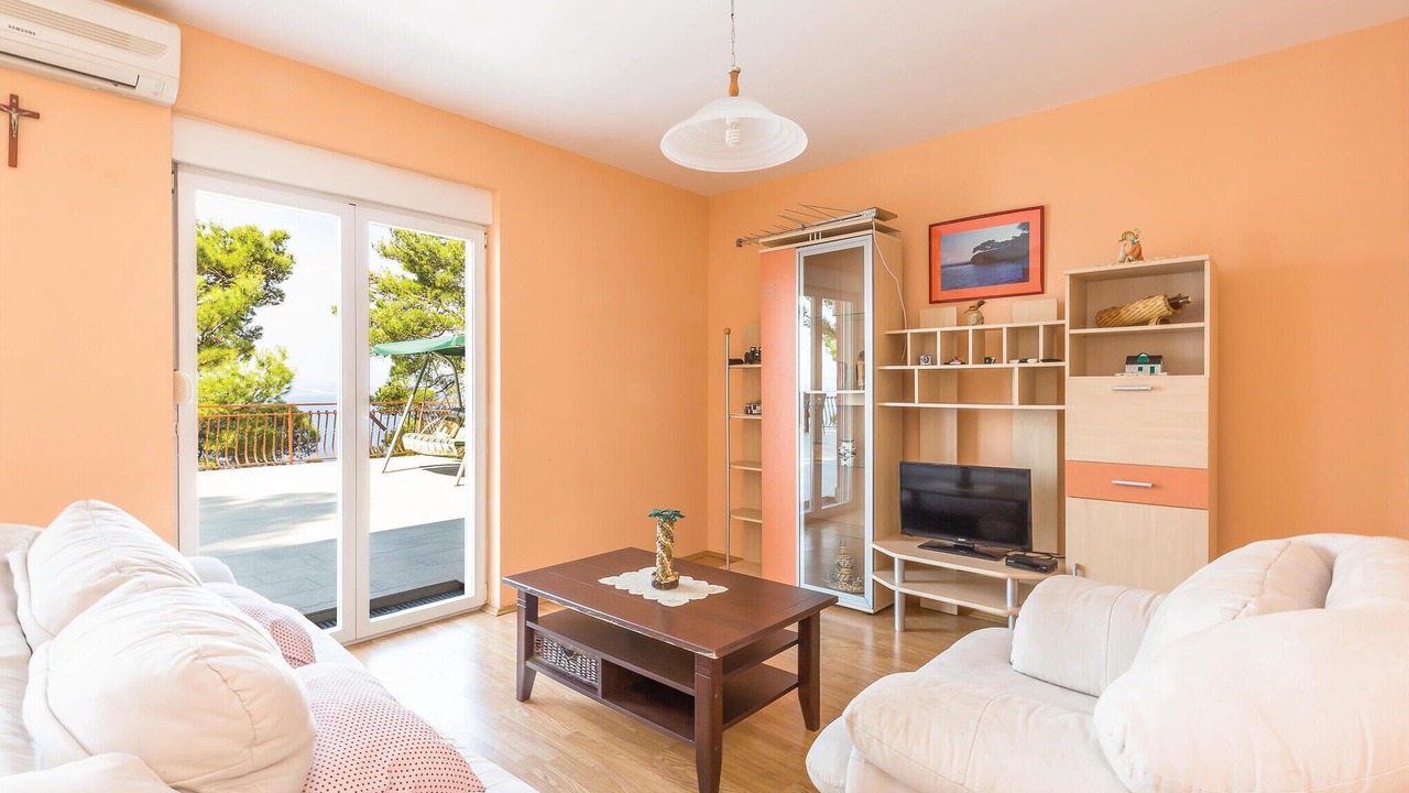 Photo of Bedroom in Brela