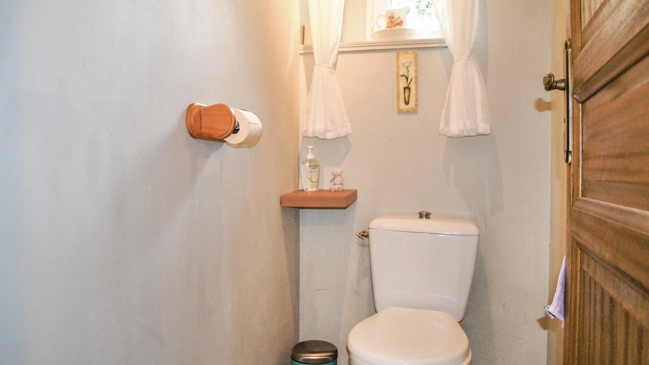 Photo of Bathroom in Minihy-Treguier