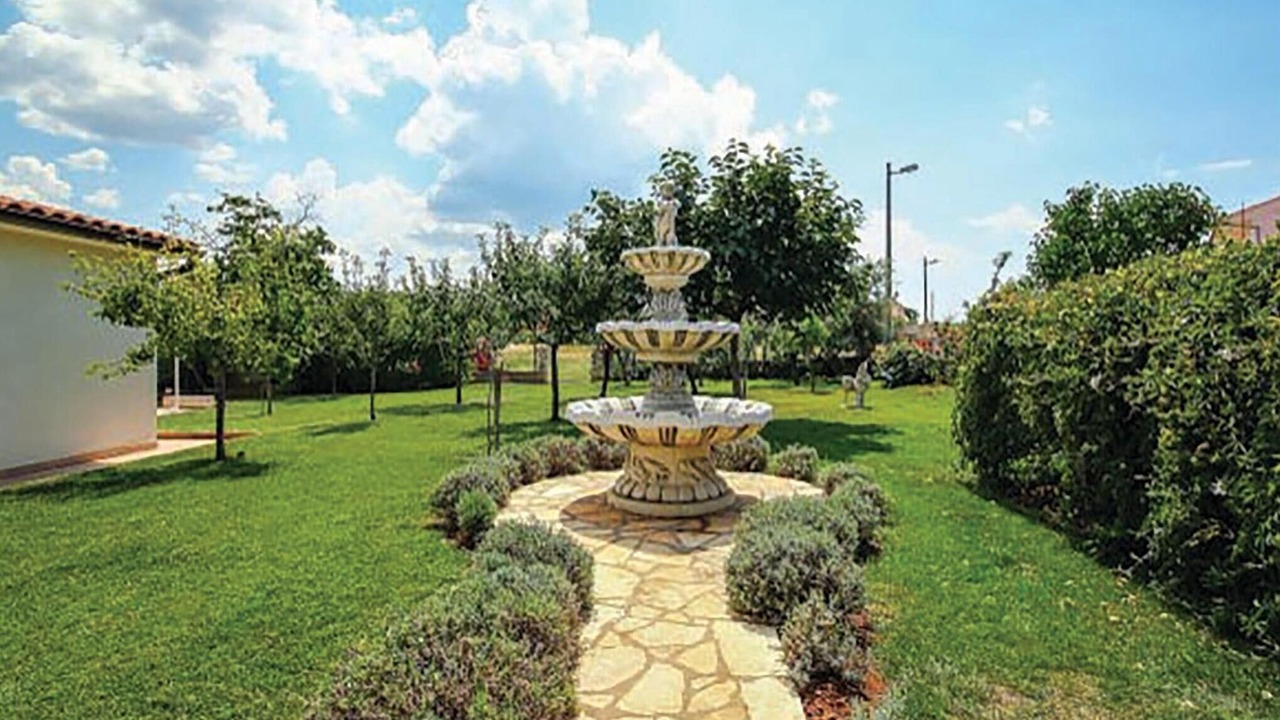 Photo of Others in Vrvari