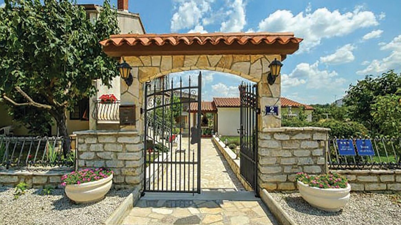 Photo of Others in Vrvari