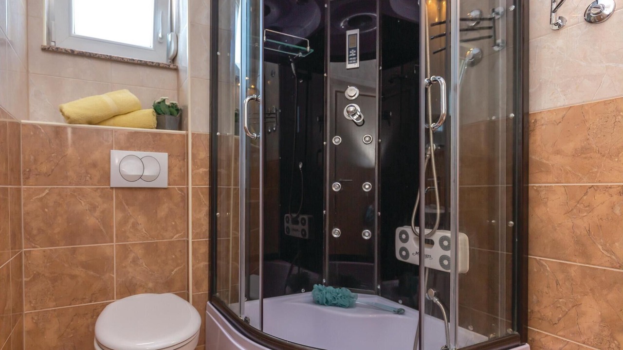 Photo of Bathroom in Bratus