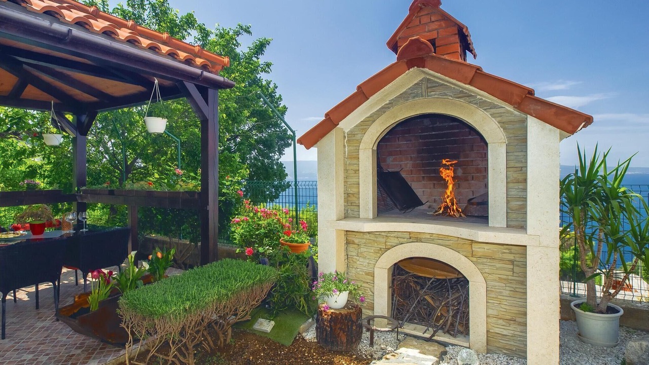 Photo of Outdoor in Borak