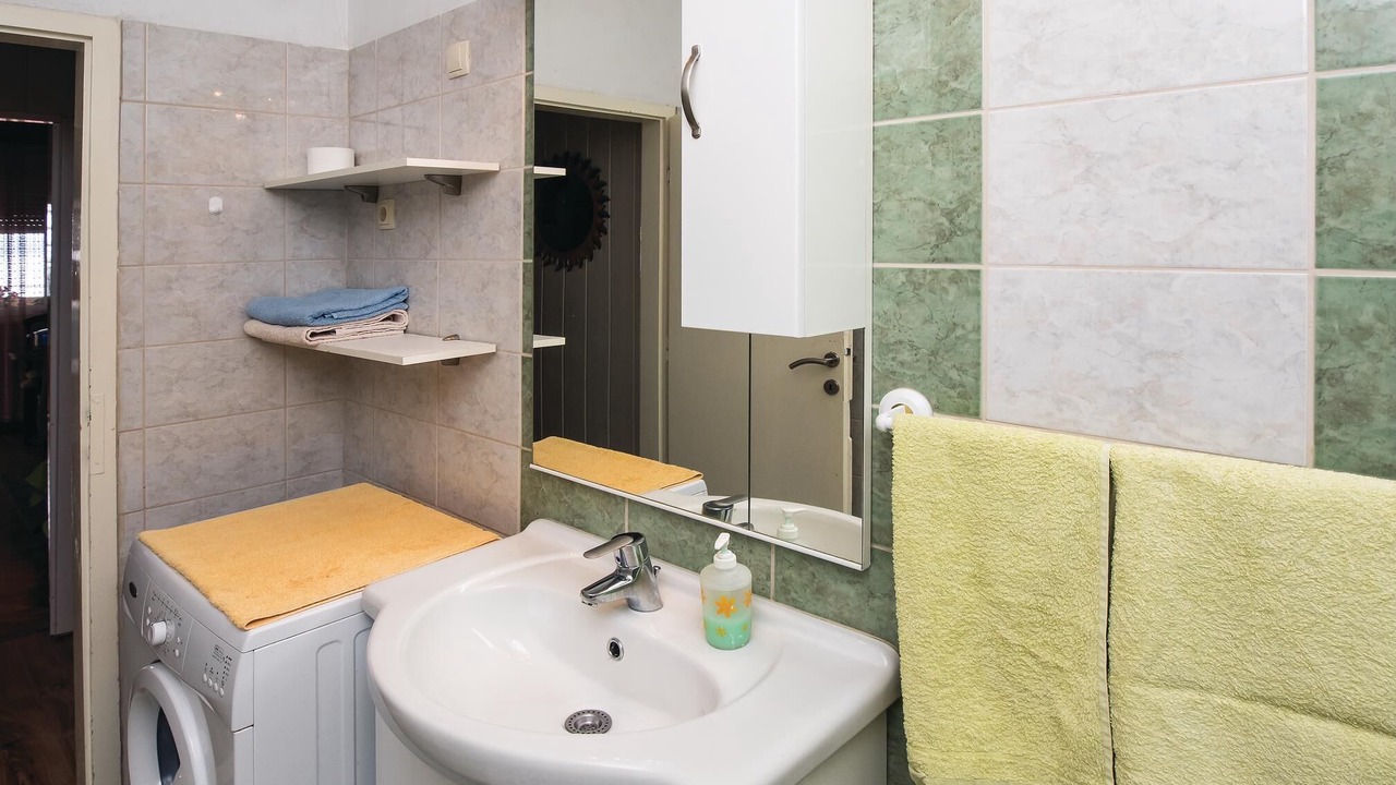 Photo of Bathroom in Borak