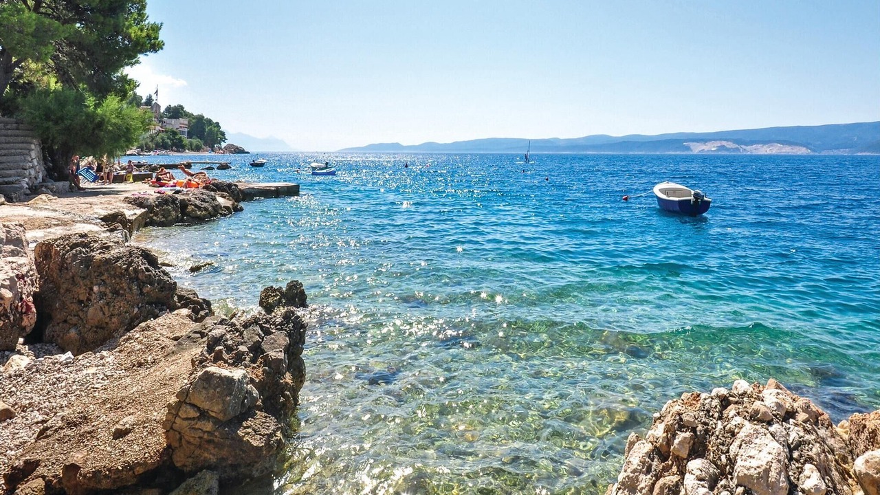 Photo of Others in Omis