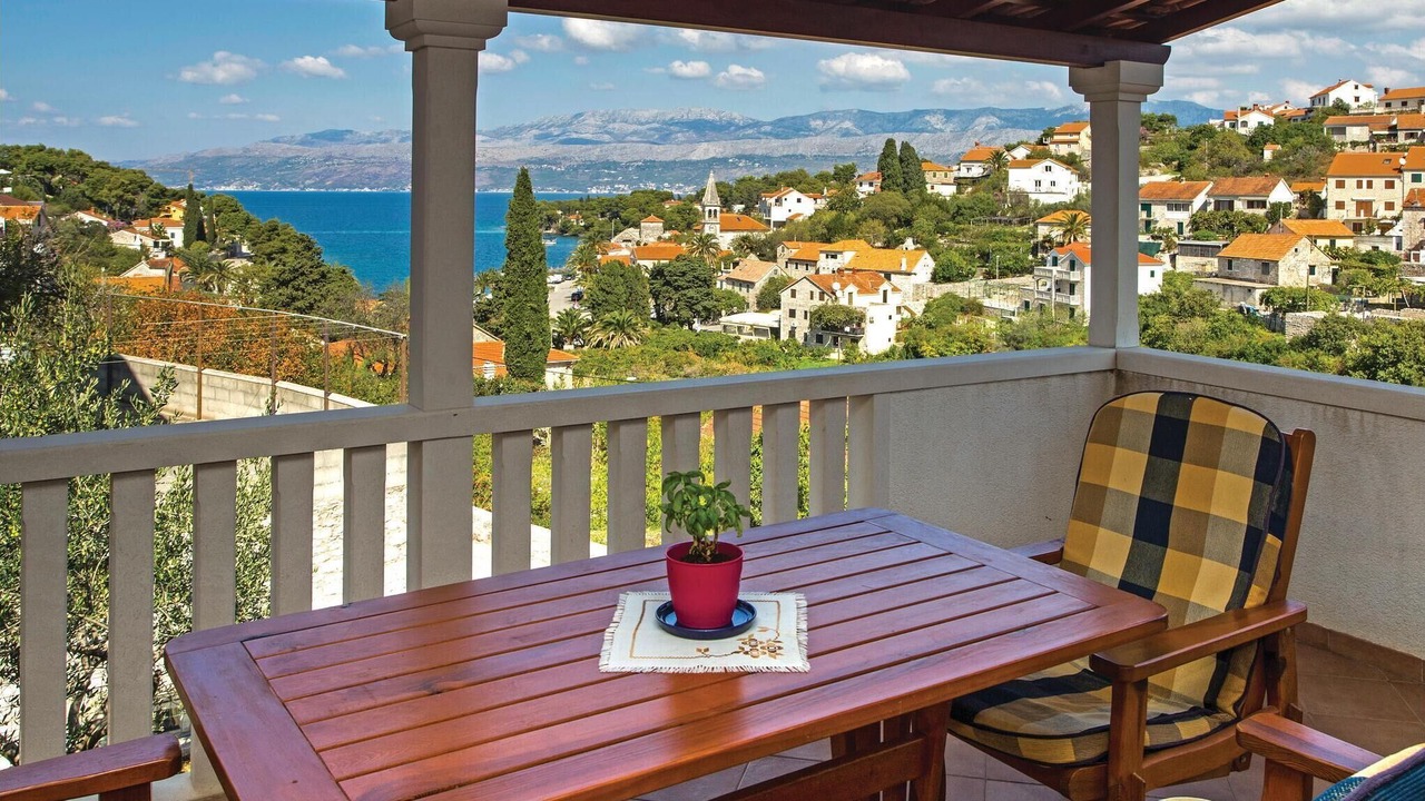 Photo of Patio Balcony in Splitska