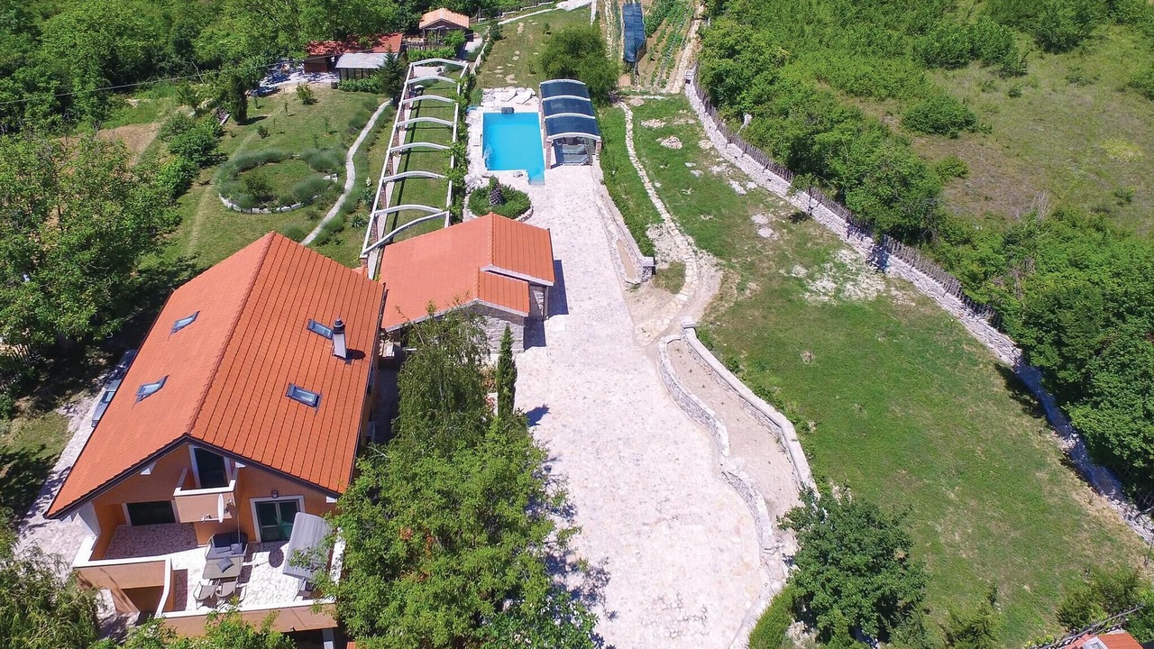 Photo of Others in Sinj