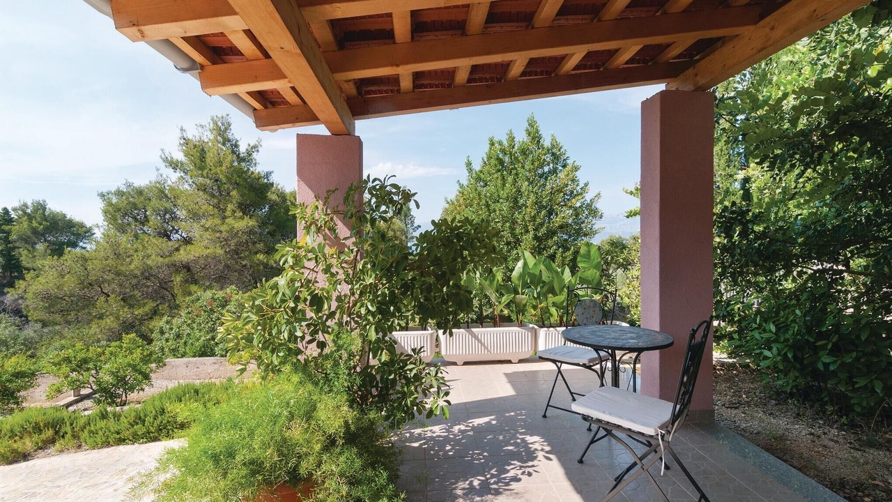 Photo of Patio Balcony in Supetar