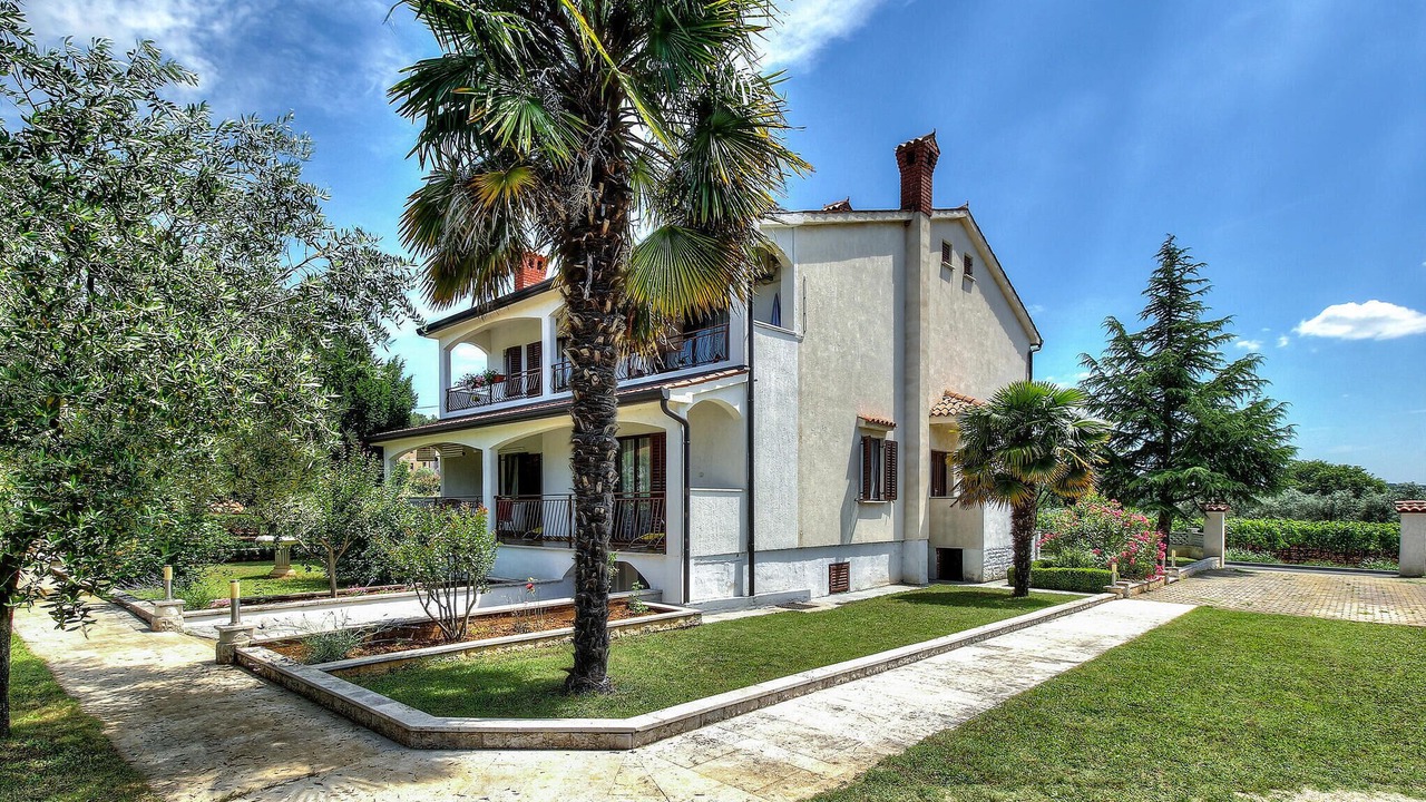 Photo of Outdoor in Mugeba