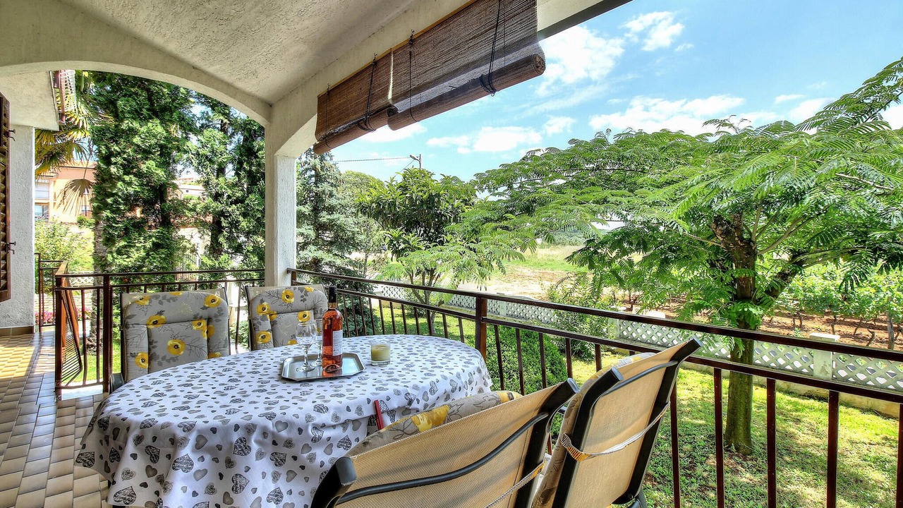 Photo of Patio Balcony in Mugeba