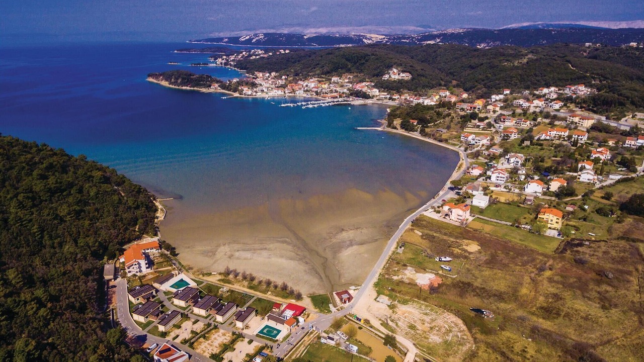Photo of Others in Suha Punta