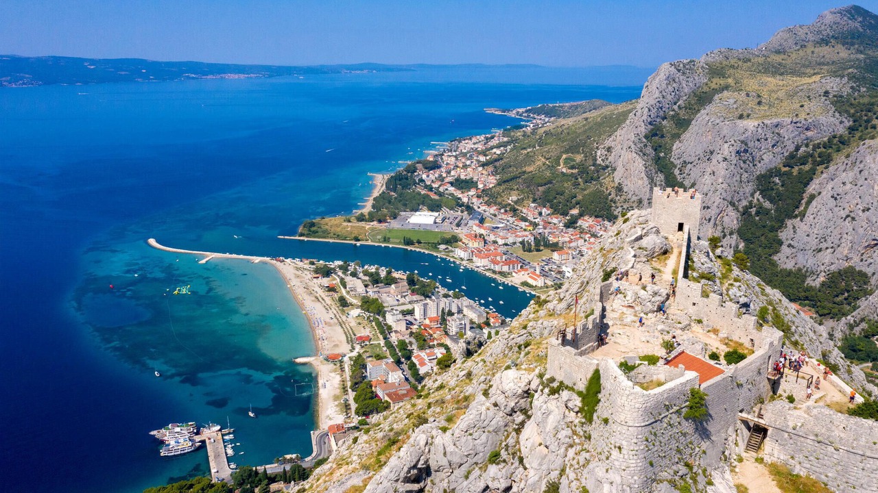 Photo of Others in Omis