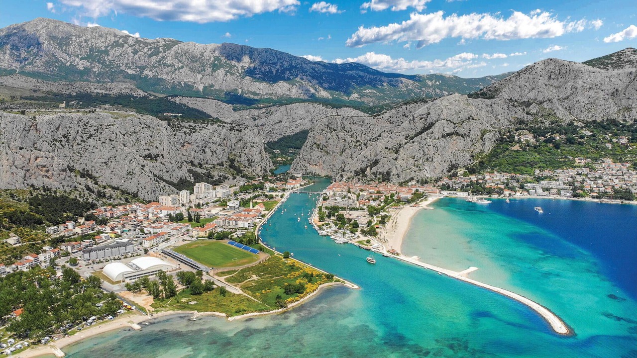 Photo of Others in Omis