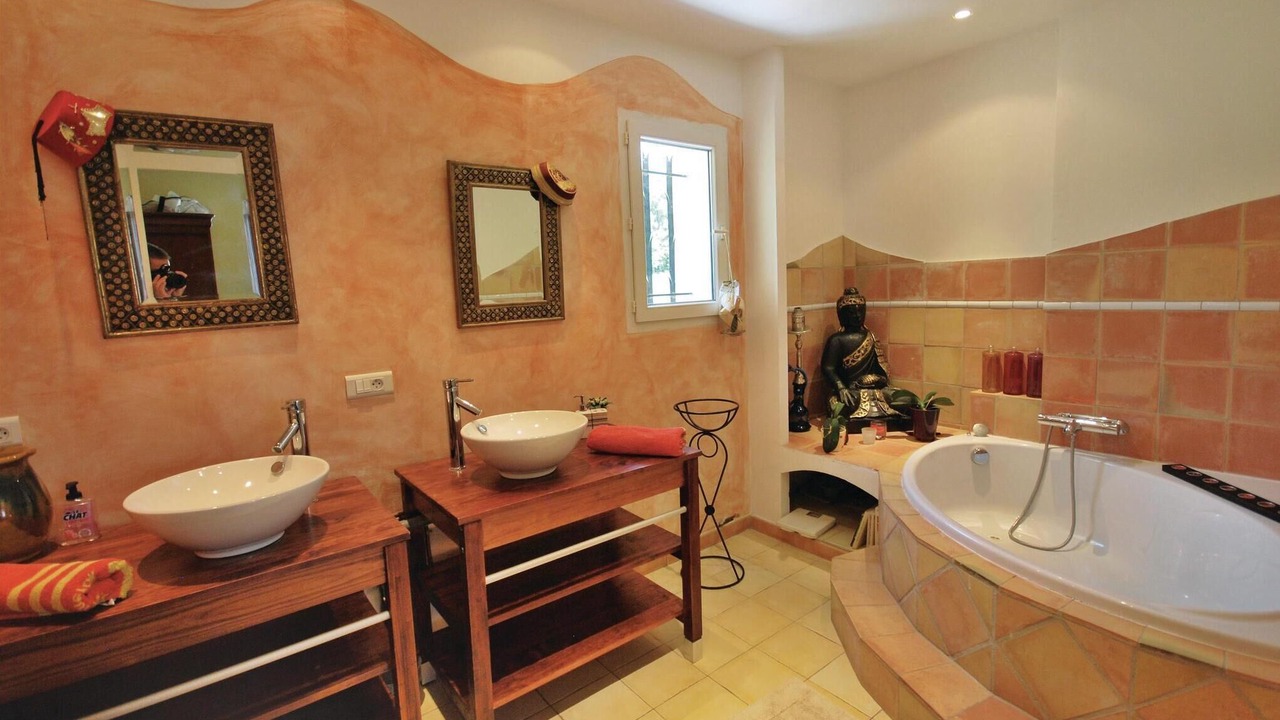 Photo of Bathroom in Salernes