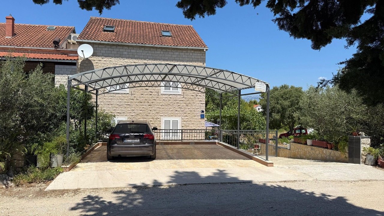 Photo of Outdoor in Mirce