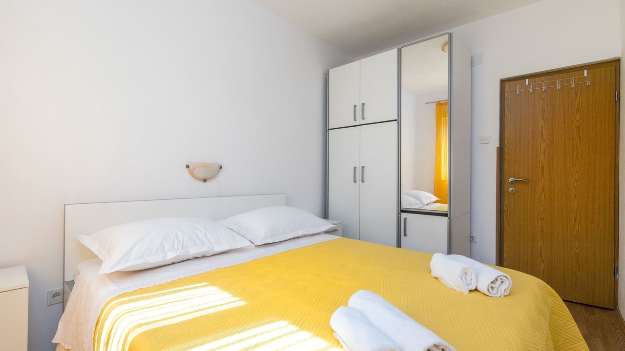 Photo of Bedroom in Mirce