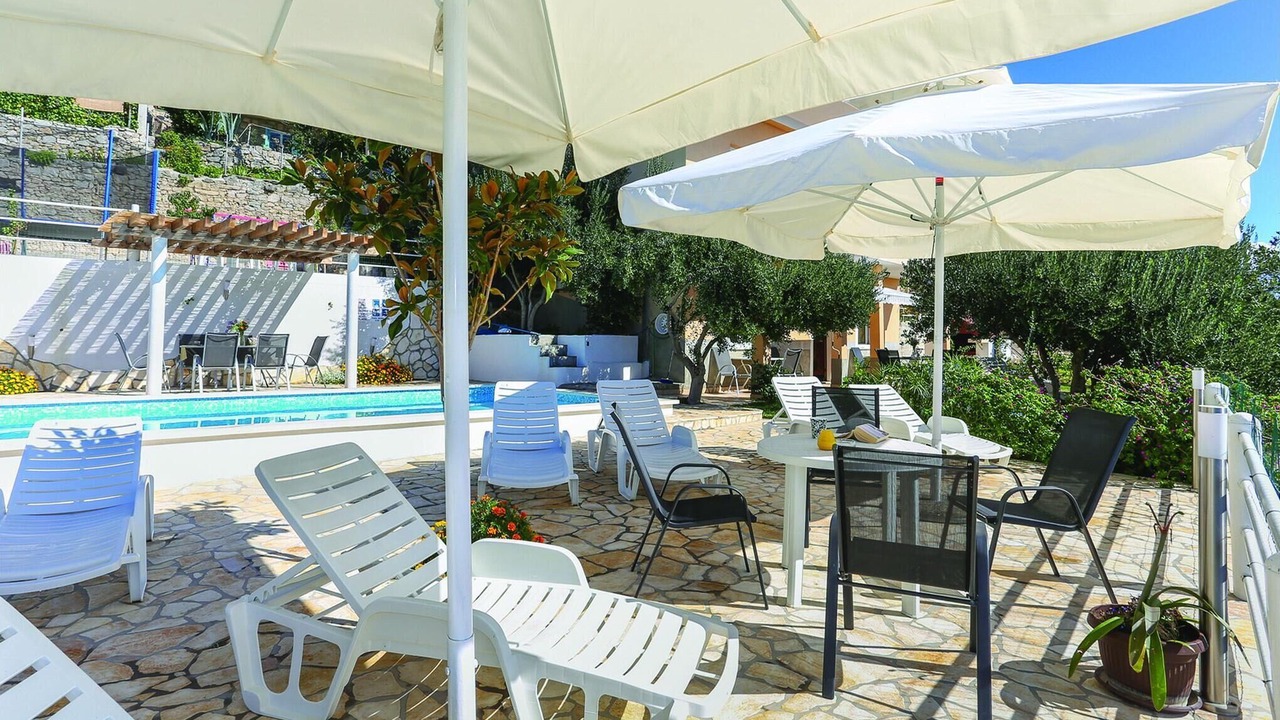 Photo of Outdoor in Mimice