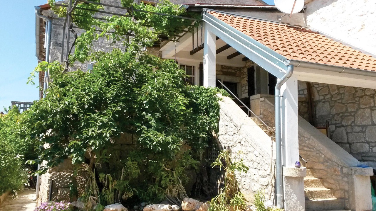Photo of Outdoor in Flengi
