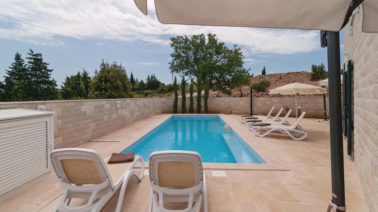 Photo of Outdoor in Supetar