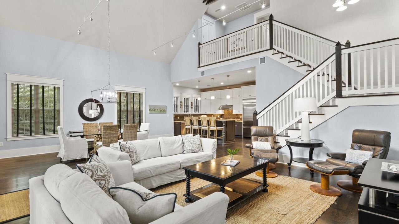 Photo of Livingroom in Forest District
